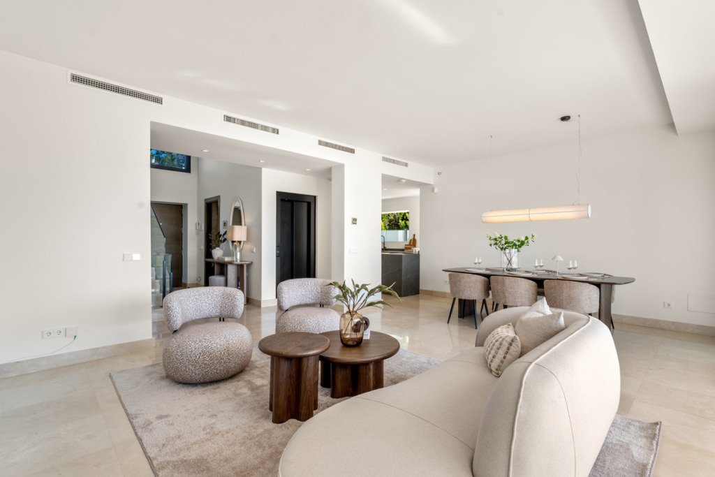 Villa – Chalet — Benahavís