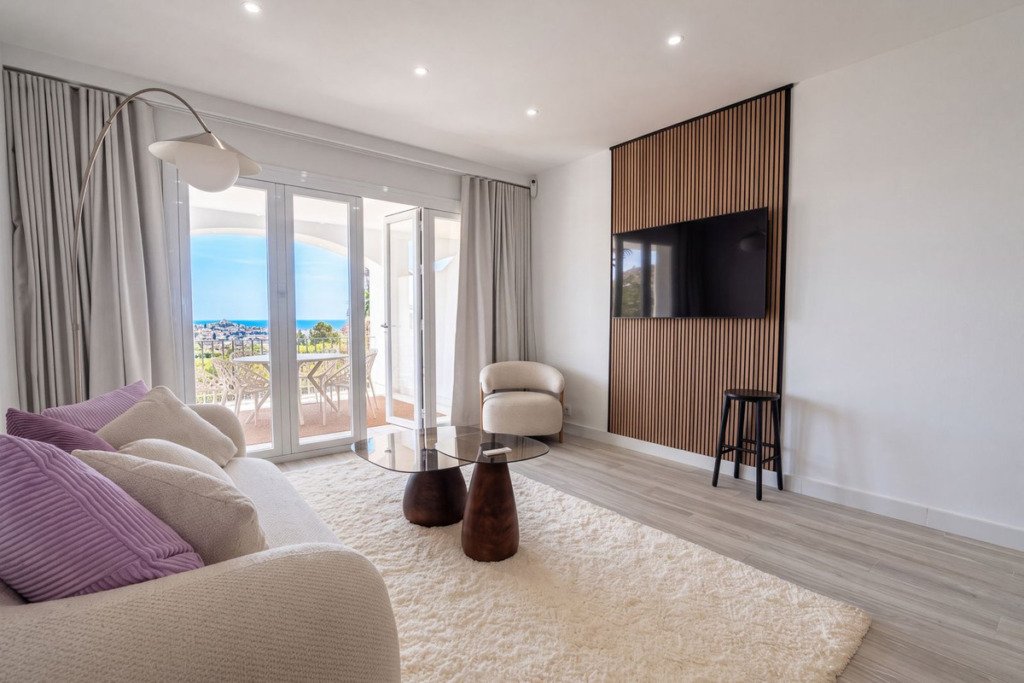 Ground Floor Apartment — Benahavís