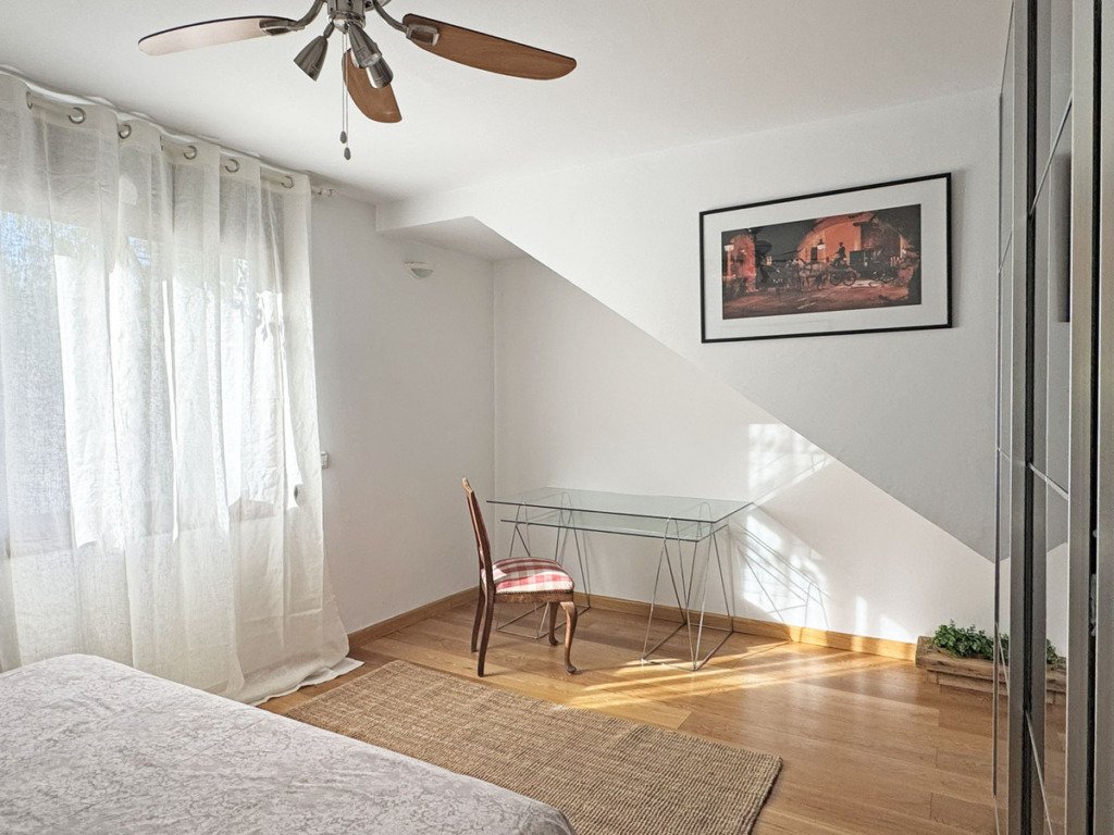 Villa – Chalet — Nueva Andalucía