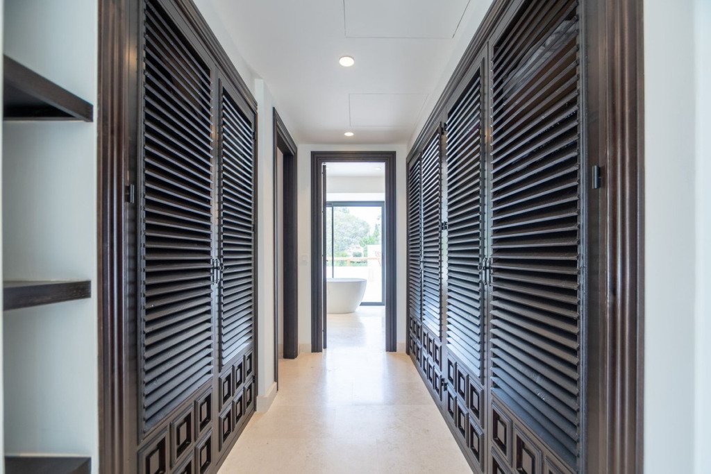 Villa – Chalet — Guadalmina Baja