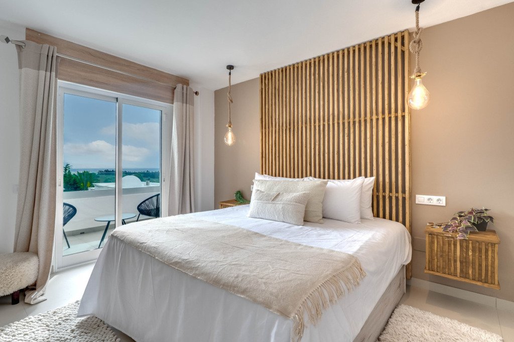 Middle Floor Apartment — Nueva Andalucía