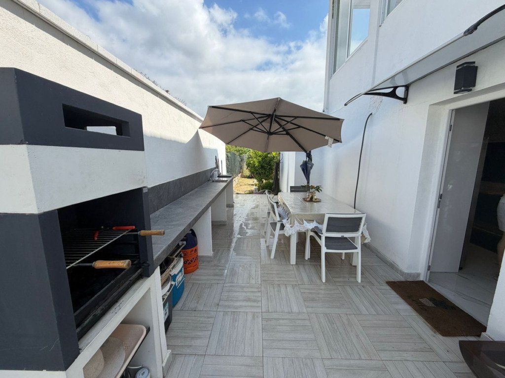 Detached Villa — Estepona