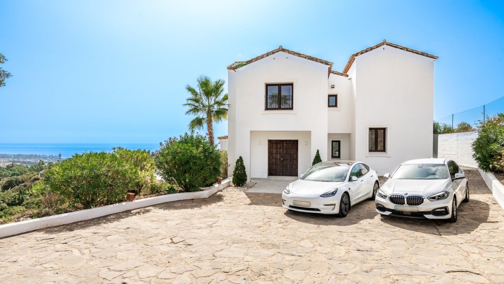 Вилла/Шале — Estepona