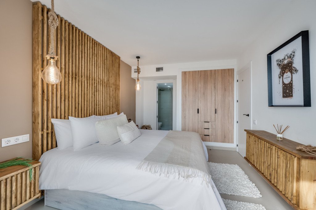 Middle Floor Apartment — Nueva Andalucía