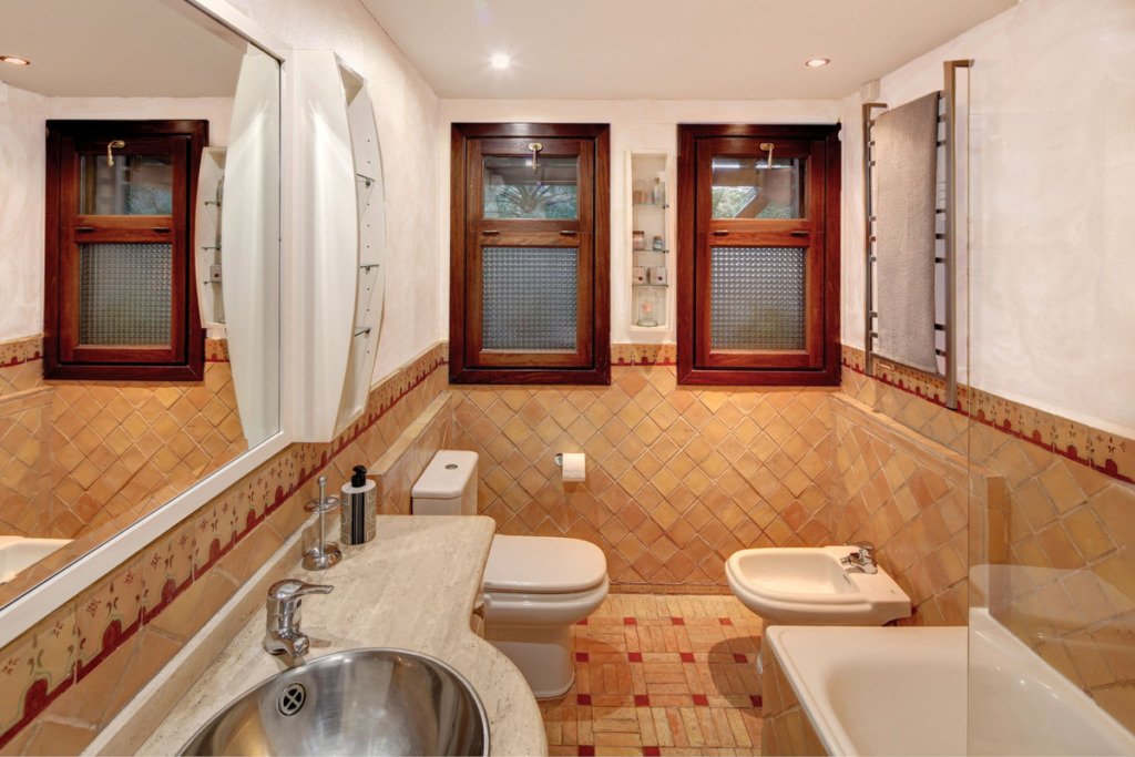Villa – Chalet — Nueva Andalucía