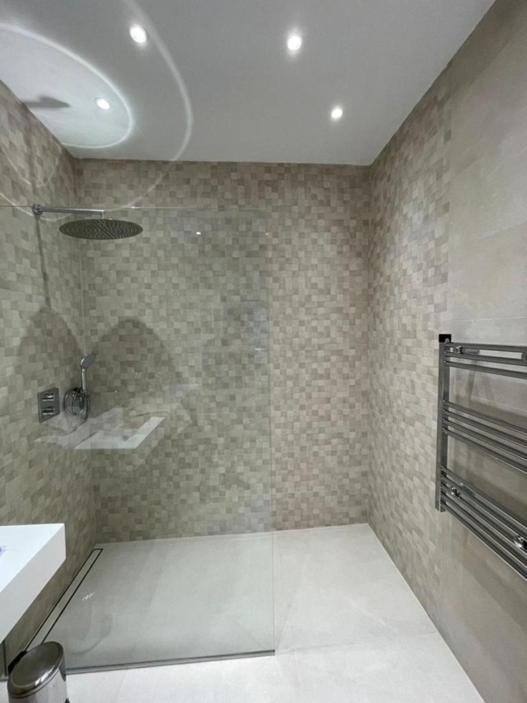 Villa – Chalet — The Golden Mile