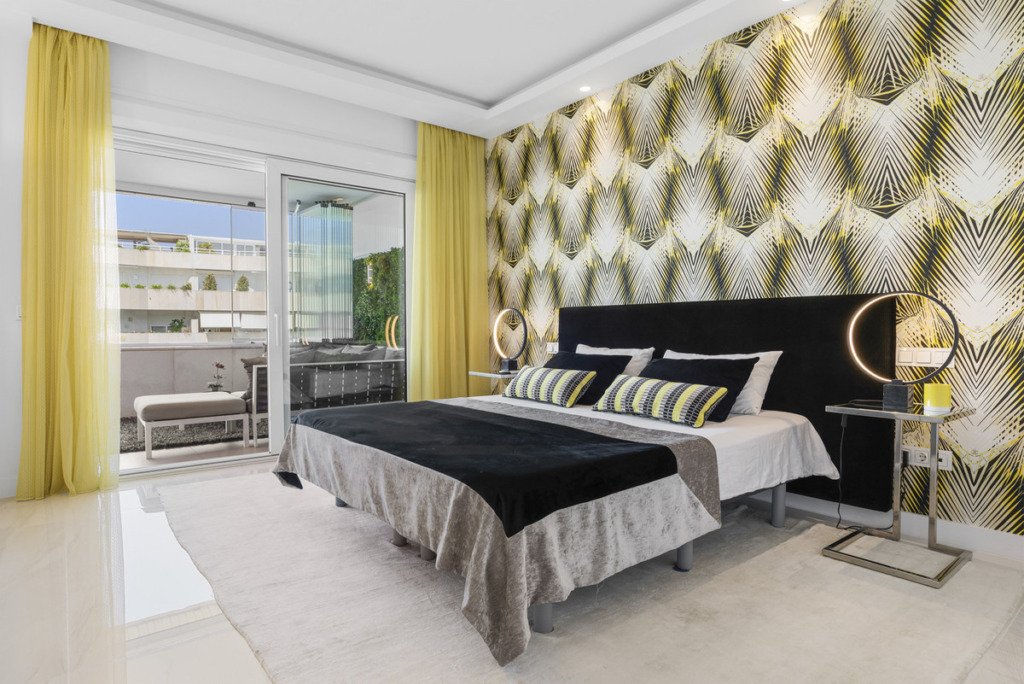 Middle Floor Apartment — Puerto Banús