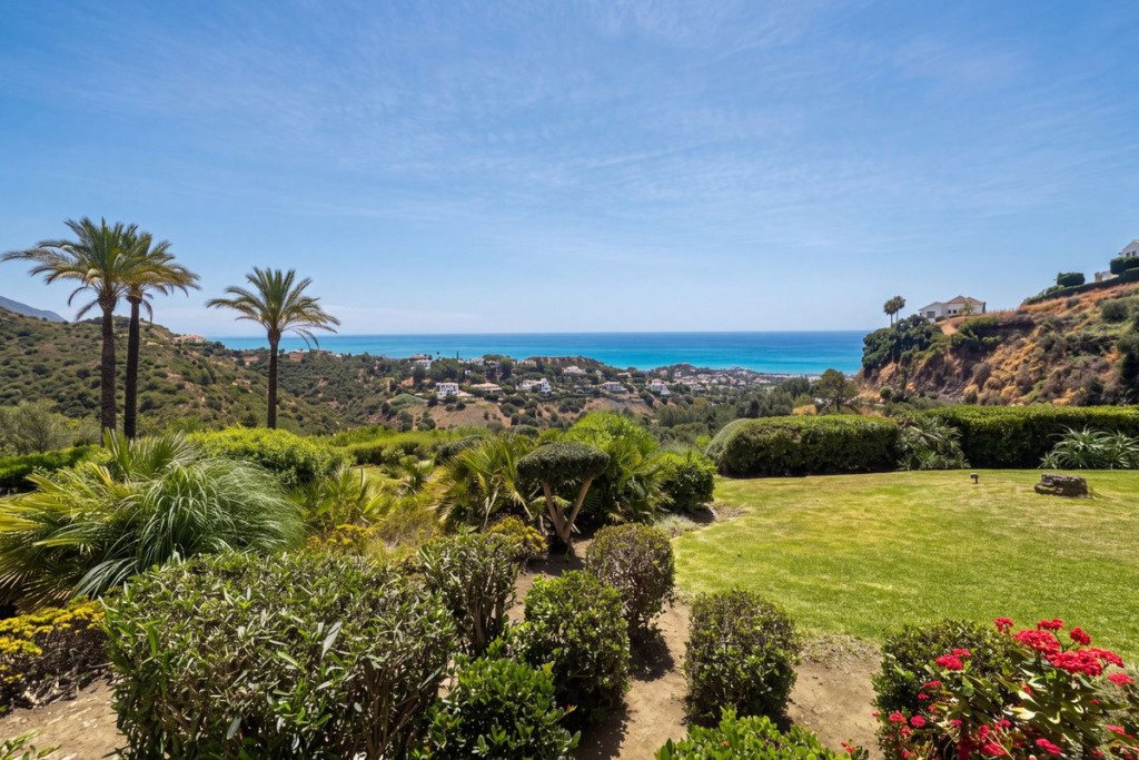 Apartamento Planta Baja — Benahavís