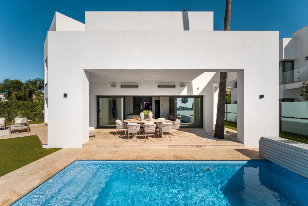 Villa – Chalet — Benahavís