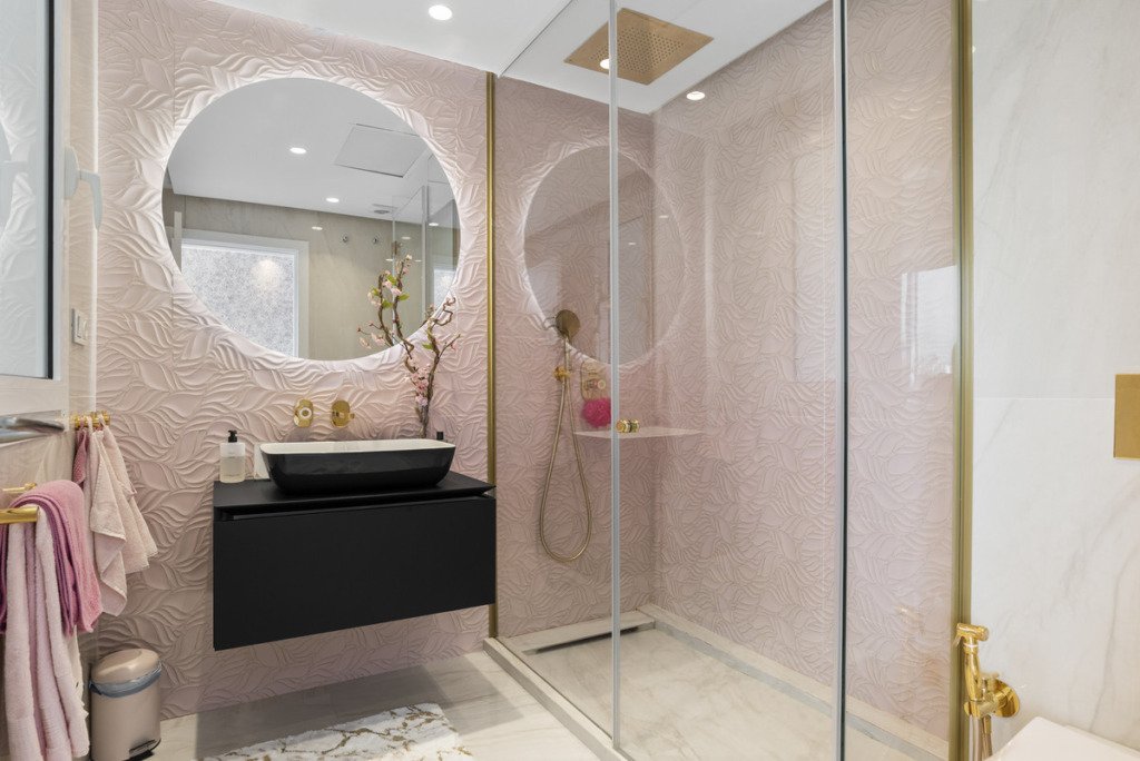 Middle Floor Apartment — Puerto Banús