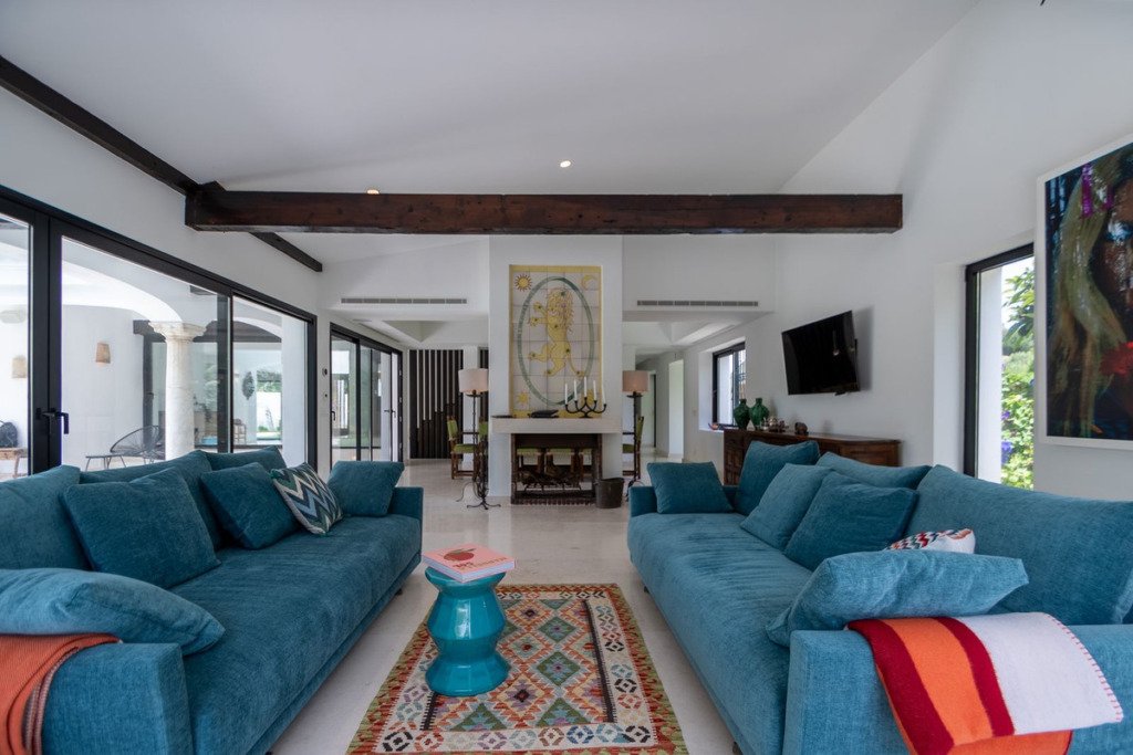 Villa – Chalet — Guadalmina Baja