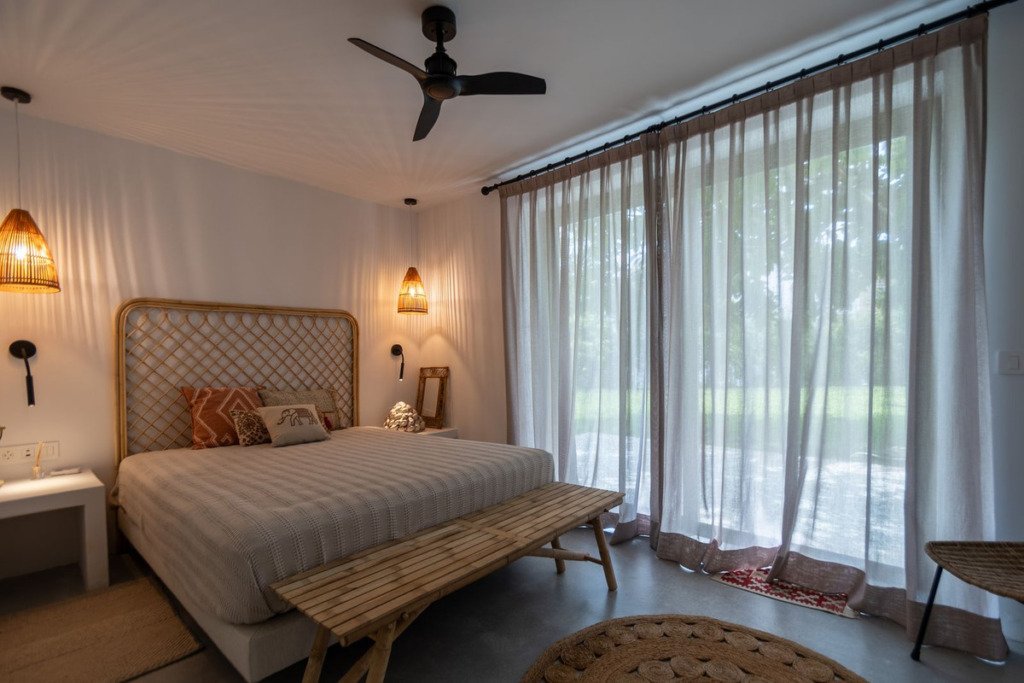 Villa – Chalet — Guadalmina Baja