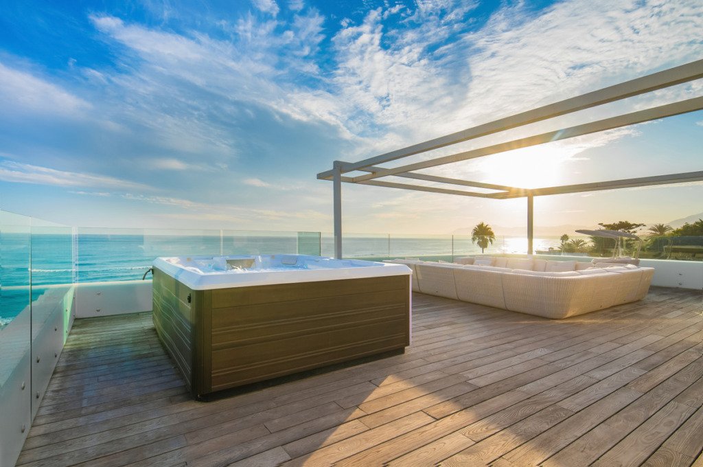 Villa – Chalet — Costabella