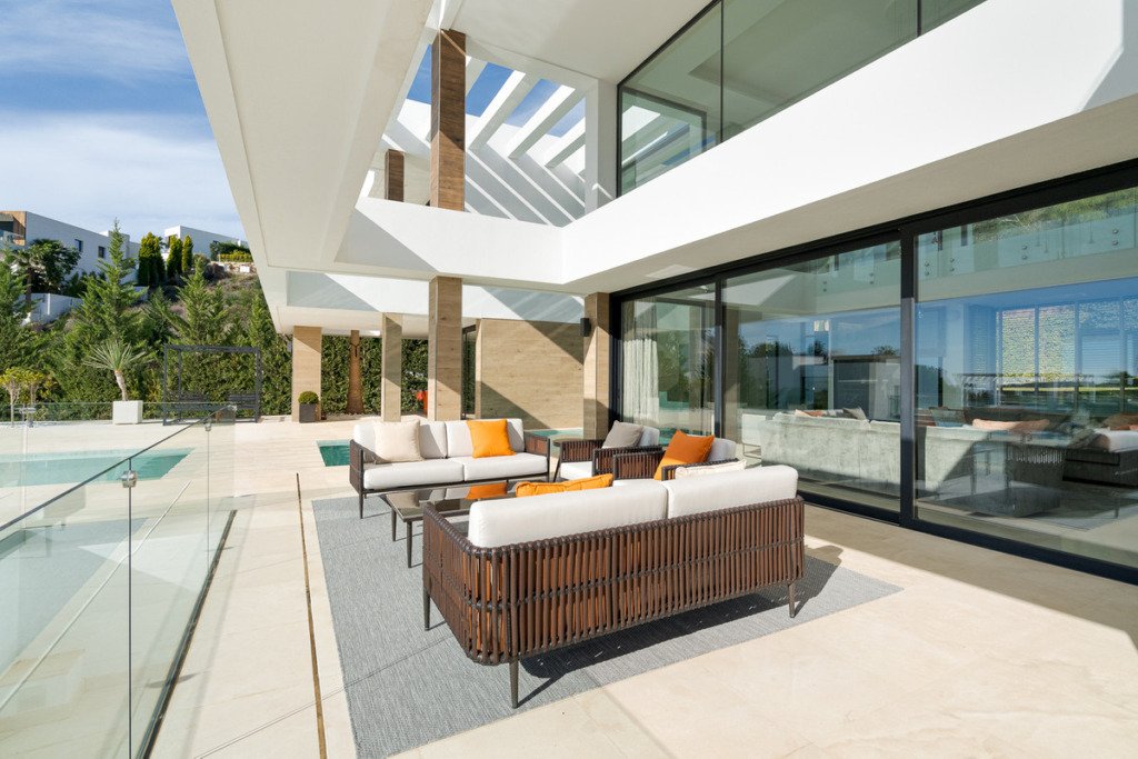 Villa – Chalet — Benahavís