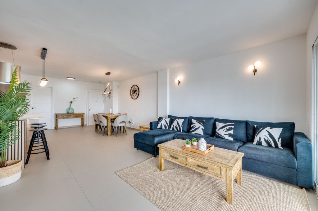 Middle Floor Apartment — Nueva Andalucía