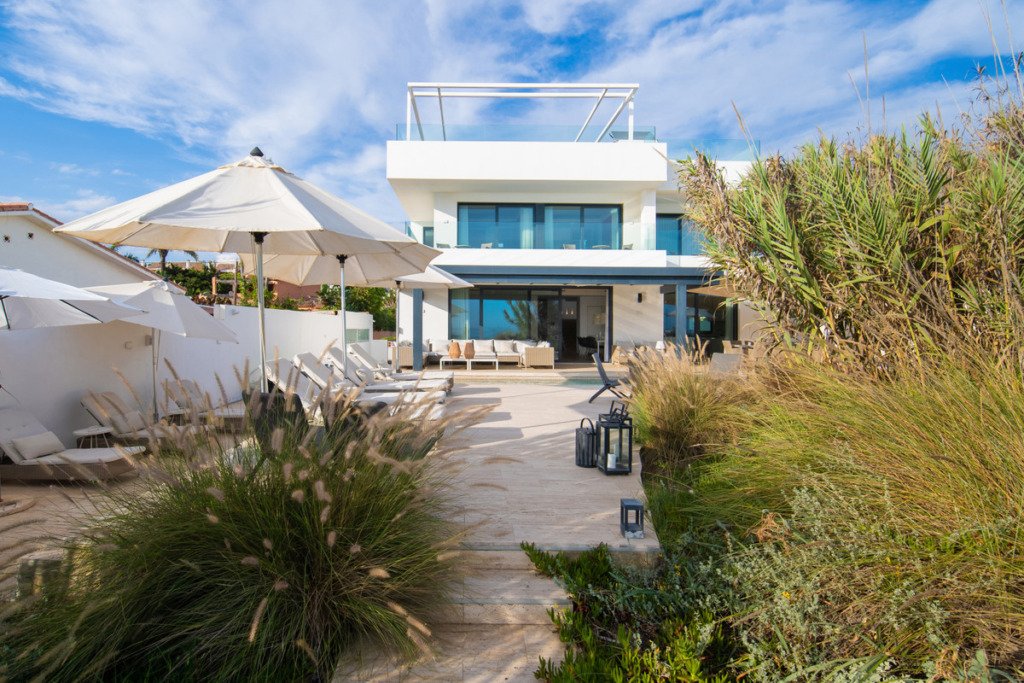 Villa – Chalet — Costabella