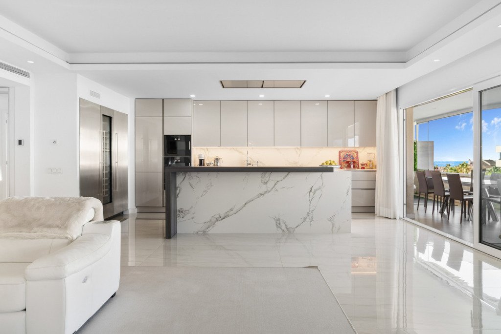 Middle Floor Apartment — Puerto Banús