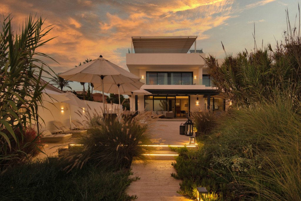 Villa – Chalet — Costabella