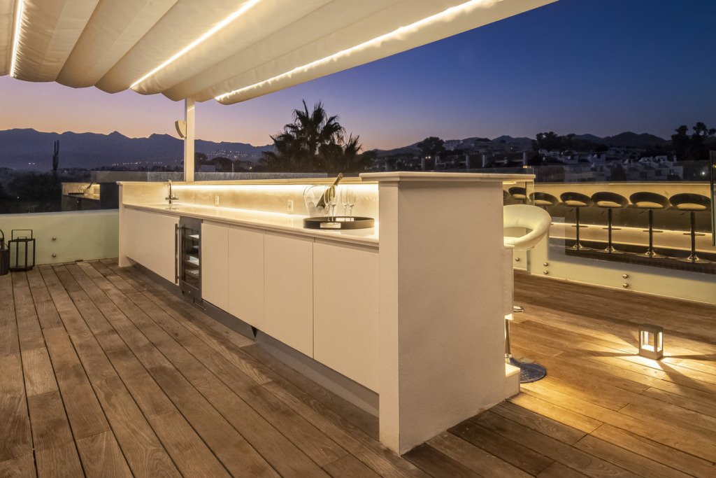Villa – Chalet — Costabella