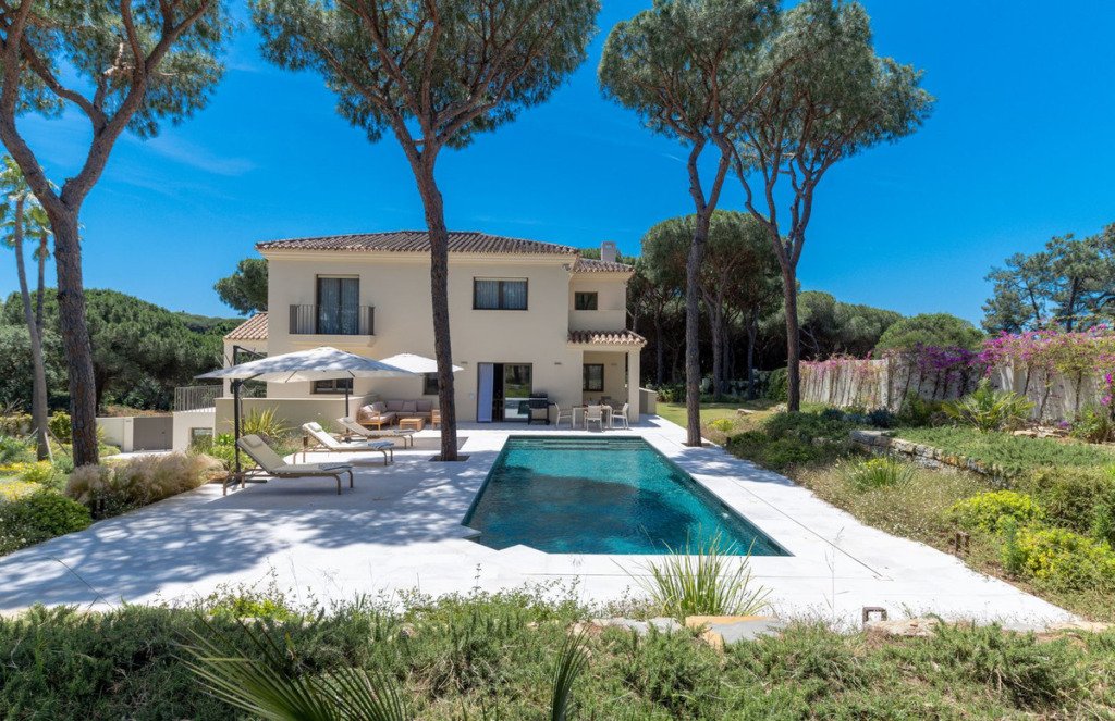Detached Villa — Hacienda Las Chapas