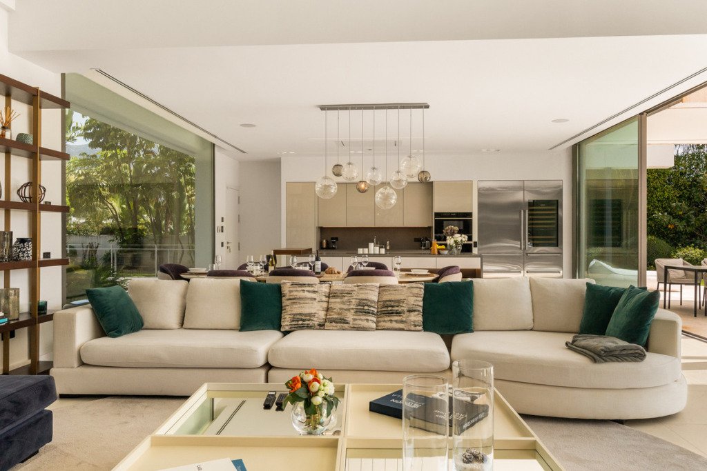 Detached Villa — Nueva Andalucía