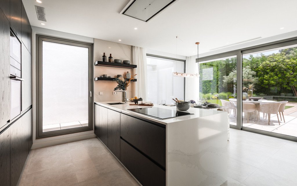 Villa – Chalet — El Paraiso