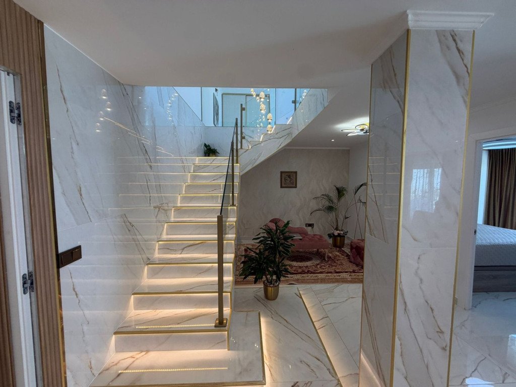 Detached Villa — Estepona