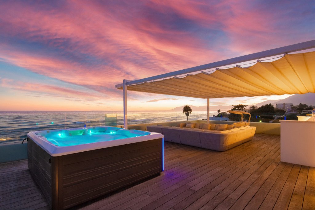 Villa – Chalet — Costabella