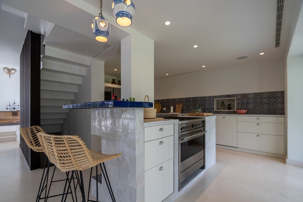 Villa – Chalet — Guadalmina Baja