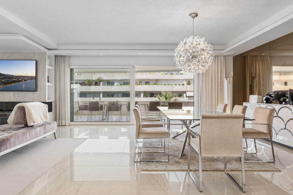 Apartamento Planta Media — Puerto Banús