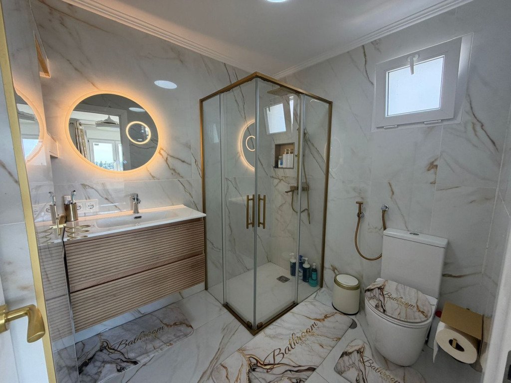 Detached Villa — Estepona