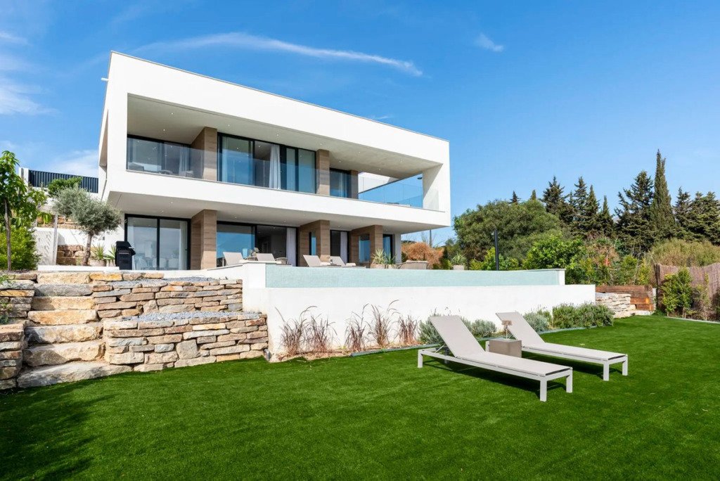 Вилла/Шале — Estepona