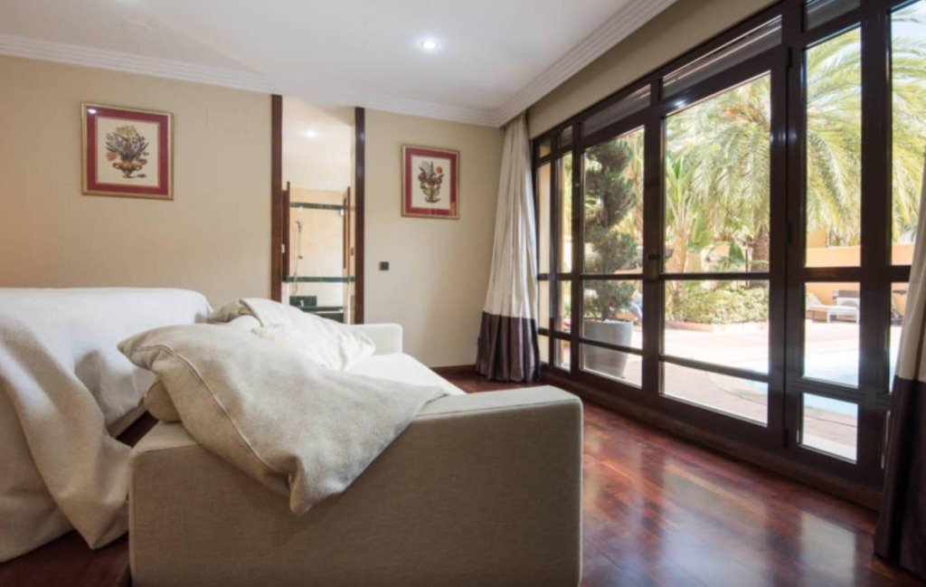 Bungalow — Puerto Banús