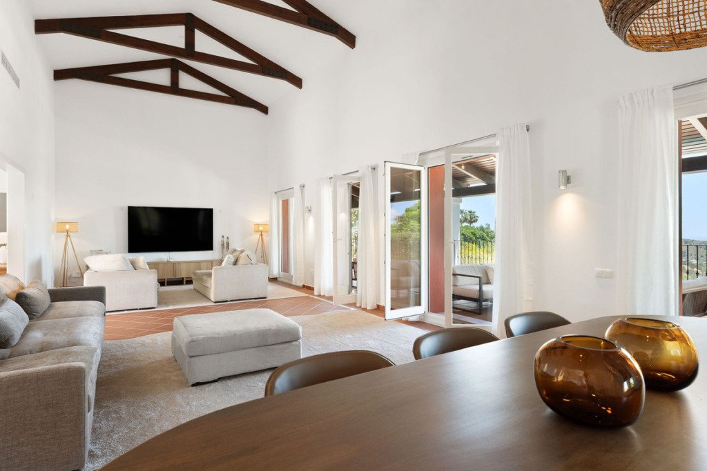 Detached Villa — Benahavís