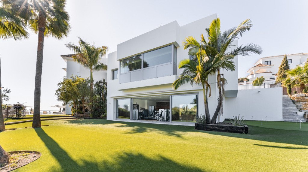 Villa – Chalet — Benahavís