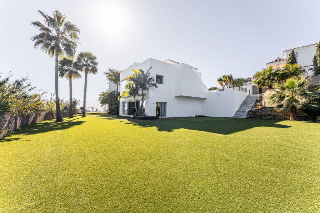 Villa – Chalet — Benahavís
