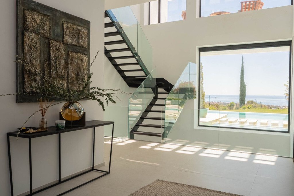 Detached Villa — Estepona