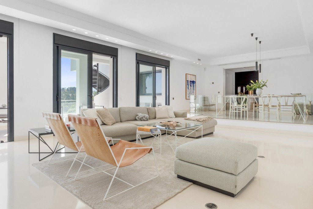 Villa – Chalet — Nueva Andalucía