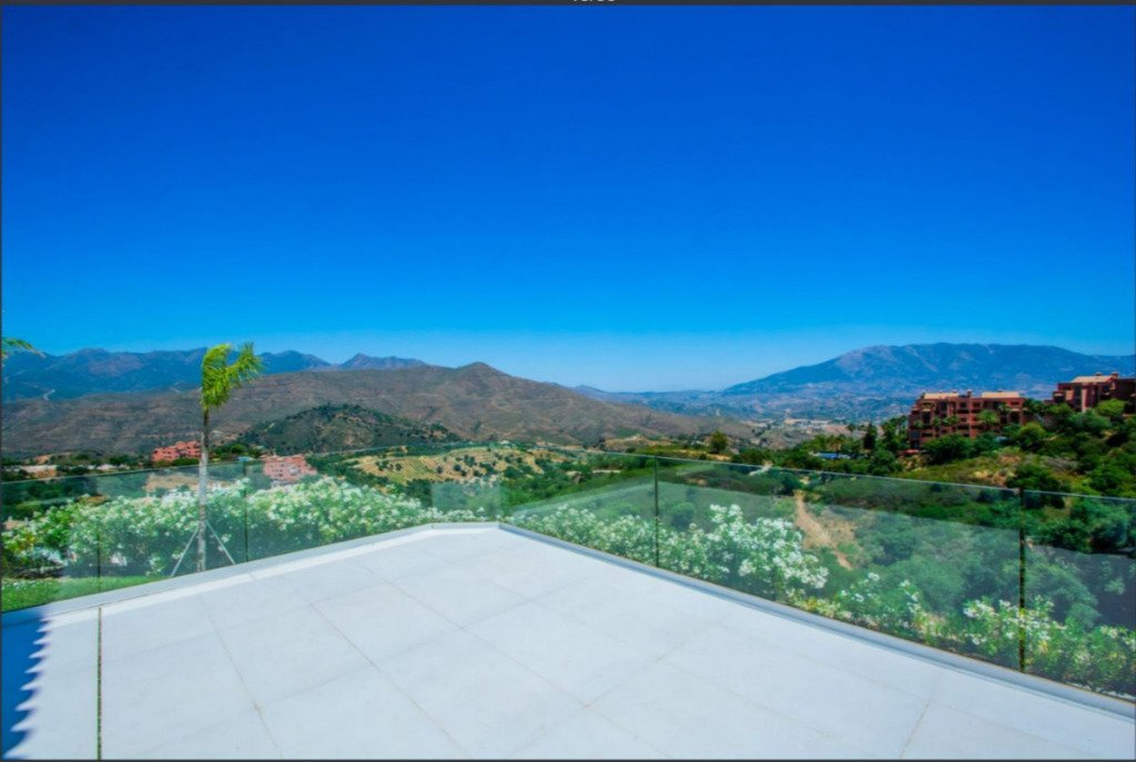 Villa – Chalet — La Mairena