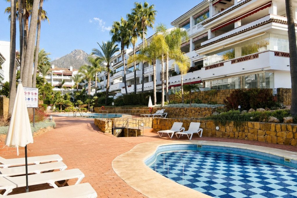 Apartamento Planta Media — Marbella
