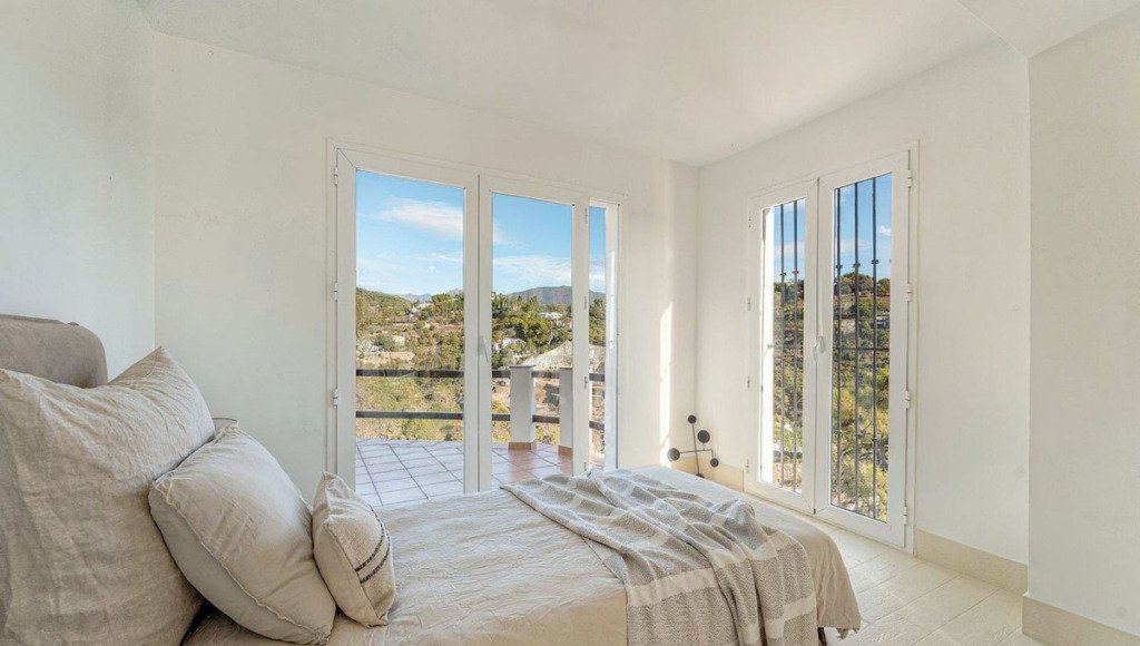 Villa – Chalet — El Madroñal
