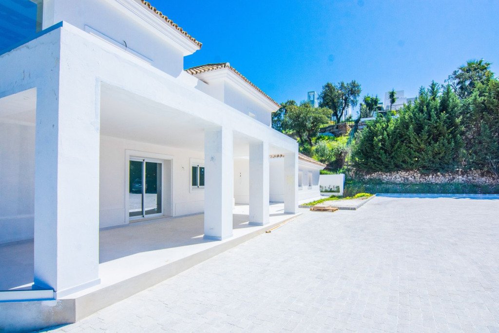 Detached Villa — La Mairena