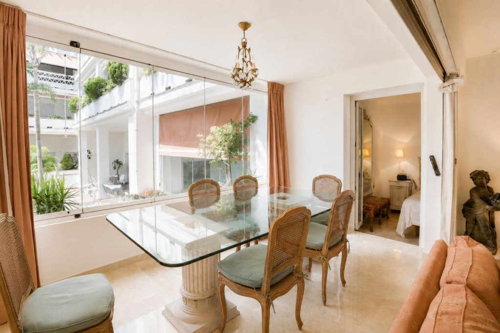 Apartamento Planta Media — Marbella