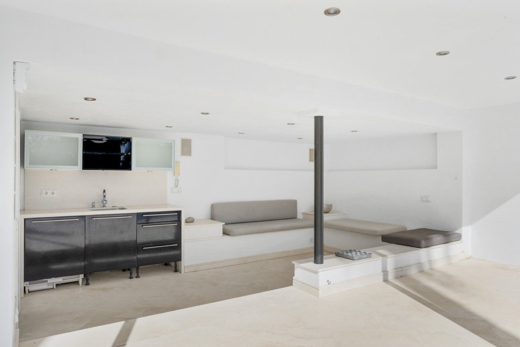 Villa – Chalet — Nueva Andalucía