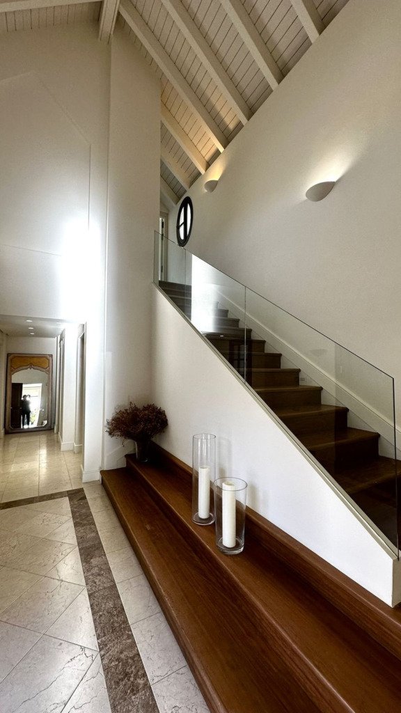 Detached Villa — The Golden Mile