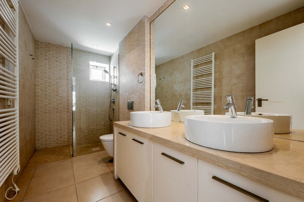 Detached Villa — The Golden Mile