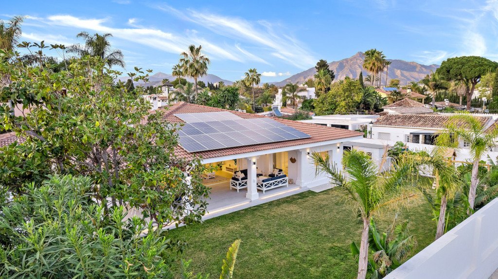Detached Villa — Cortijo Blanco