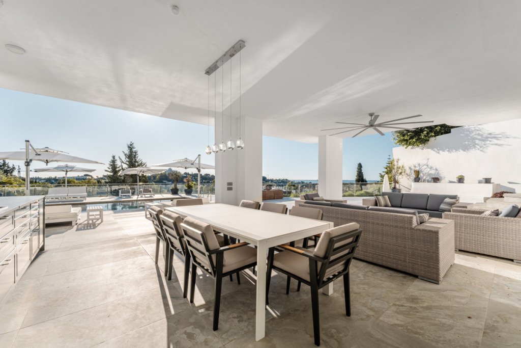 Villa – Chalet — Benahavís
