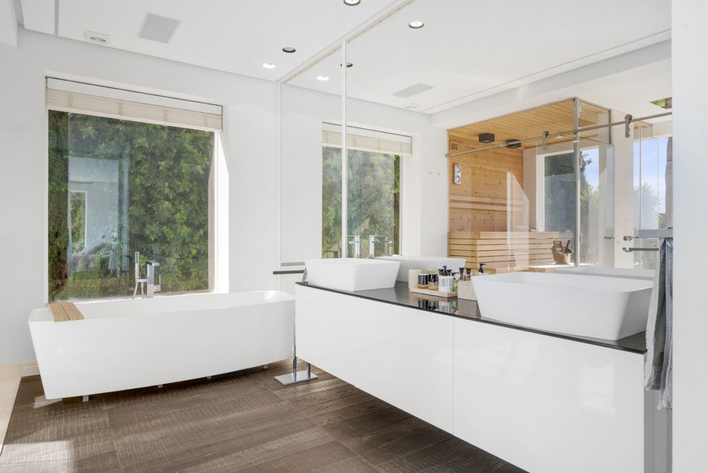 Villa – Chalet — Nueva Andalucía