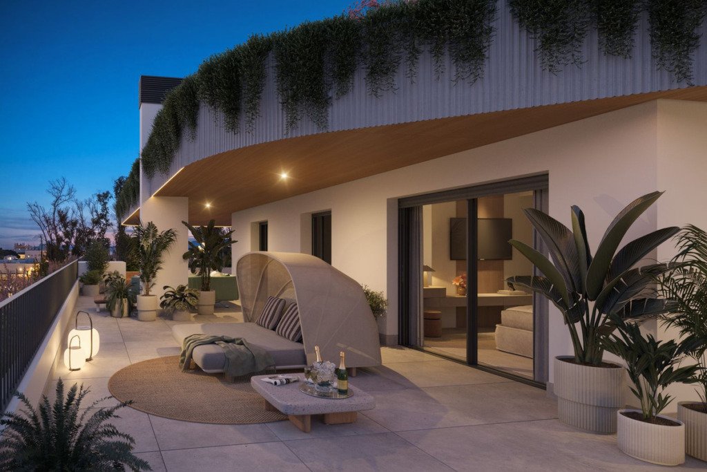 Middle Floor Apartment — Marbella